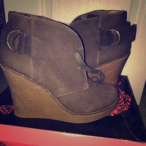 Brown wedge heels